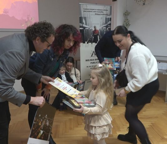 CZYTELNIK ROKU 2025 – W TARNOBRZEGU WRĘCZONO NAGRODY I WYRÓŻNIENIA