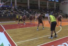 PEWNA WYGRANA SIARKI TARNOBRZEG – KOSZYKARZE POKONALI RESOVIĘ RZESZÓW