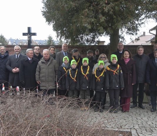 NARODOWY DZIEŃ PAMIĘCI ŻOŁNIERZY ARMII KRAJOWEJ – W SANDOMIERZU UPAMIĘTNILI BOHATERÓW