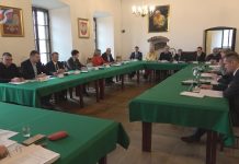 MAŁA ULICA Z WIELKIM PATRONEM – W SANDOMIERZU UPAMIĘTNIONO DR STANISŁAWA KRAWCZYŃSKIEGO