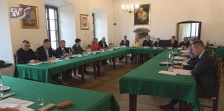 MAŁA ULICA Z WIELKIM PATRONEM – W SANDOMIERZU UPAMIĘTNIONO DR STANISŁAWA KRAWCZYŃSKIEGO