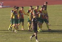 KLĘSKA PIŁKARZY SIARKI TARNOBRZEG – ZDECYDOWANA WYGRANA SOKOŁA KOLBUSZOWA DOLNA