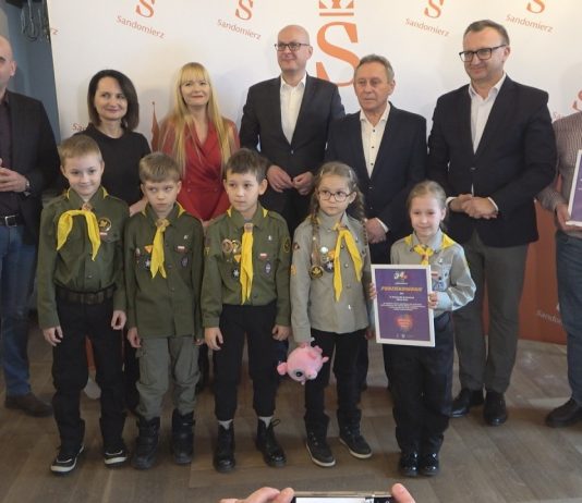 FINAŁ WOŚP PODSUMOWANY – W SANDOMIERZU PODZIĘKOWANO WOLONTARIUSZOM I PARTNEROM