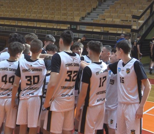 MŁODZI KOSZYKARZE ZREALIZOWALI SWÓJ CEL – SIARKA ZAGRA W ĆWIERĆFINAŁACH MISTRZOSTW POLSKI