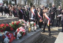 SANDOMIERZ PAMIĘTAŁ O BOHATERACH – OBCHODY NARODOWEGO DNIA PAMIĘCI ŻOŁNIERZY WYKLĘTYCH