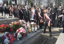 SANDOMIERZ PAMIĘTAŁ O BOHATERACH – OBCHODY NARODOWEGO DNIA PAMIĘCI ŻOŁNIERZY WYKLĘTYCH