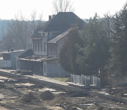 TRWA MODERNIZACJA LINII KOLEJOWYCH – W TARNOBRZEGU CZEKAJĄ NA KOLEJNE INWESTYCJE