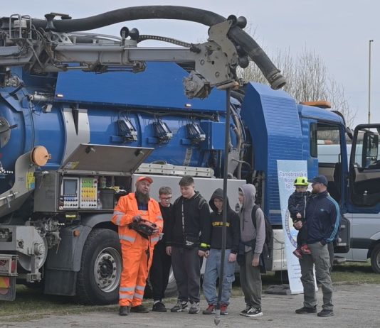 W TARNOBRZEGU ZAPREZENTOWALI RÓŻNE PROFESJE – FESTIWAL ZAWODÓW PO RAZ TRZECI