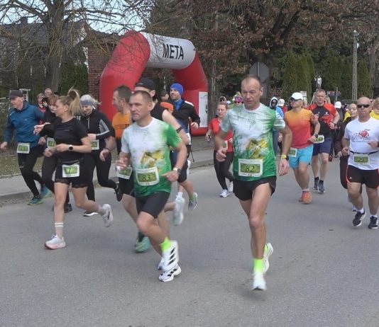 REKREACJA I ŚWIĘTOWANIE – WIOSENNY BIEG Z OKAZJI DNIA KOBIET