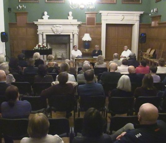 MIĘDZY DWOREM A KLASZTOREM – O RELACJACH DOMINIKANÓW Z TARNOWSKIMI