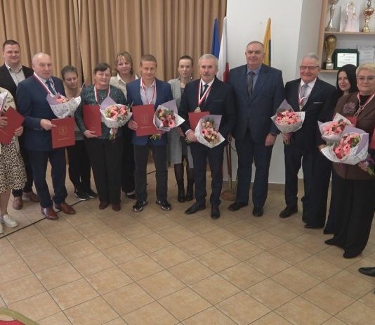 DYPLOMY, MEDALE I PODZIĘKOWANIA – DZIEŃ SOŁTYSA W GORZYCACH