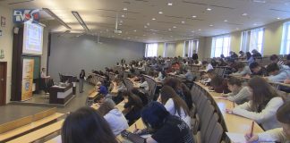 ZMAGANIA Z GRAMATYKĄ I ORTOGRAFIĄ – JUBILEUSZOWE DYKTANDO W TARNOBRZEGU