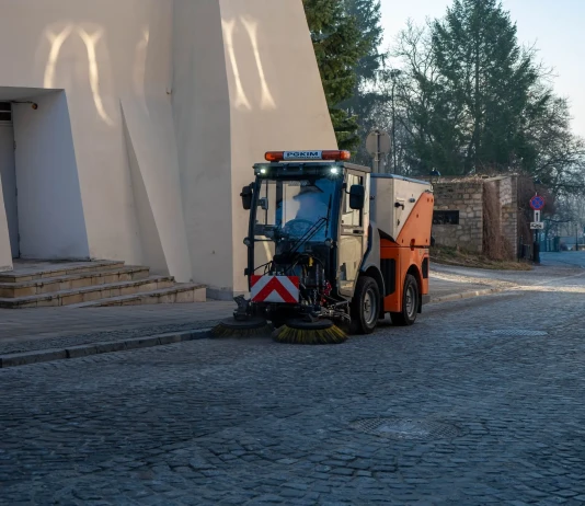 SANDOMIERZ – SPRZĄTAMY PO ZIMIE 2026 SPRZĄTAMY PO ZIMIE - 1