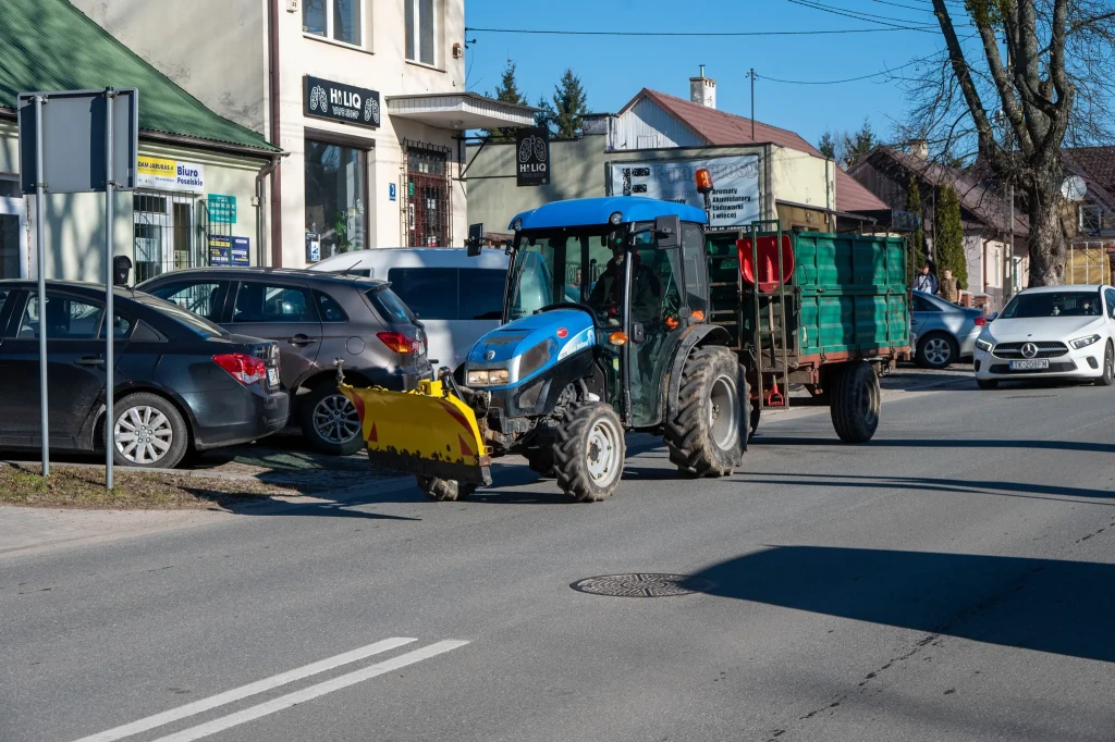 SPRZĄTAMY PO ZIMIE - 4