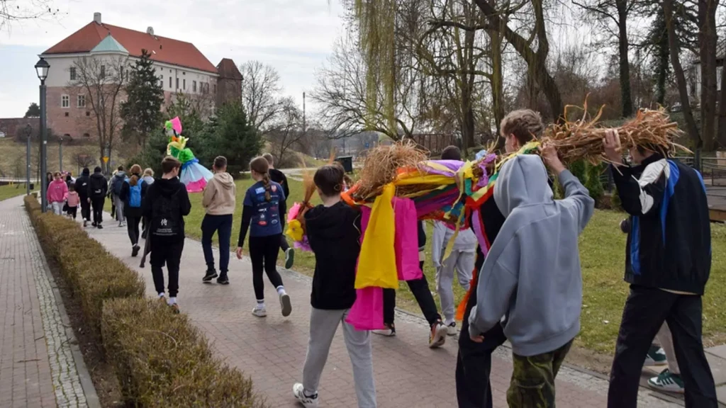 Wiosna zawitała do Sandomierza! - 20 MARCA 2026 12 WIOSNA ZAWITAŁA DO SANDOMIERZA - 26