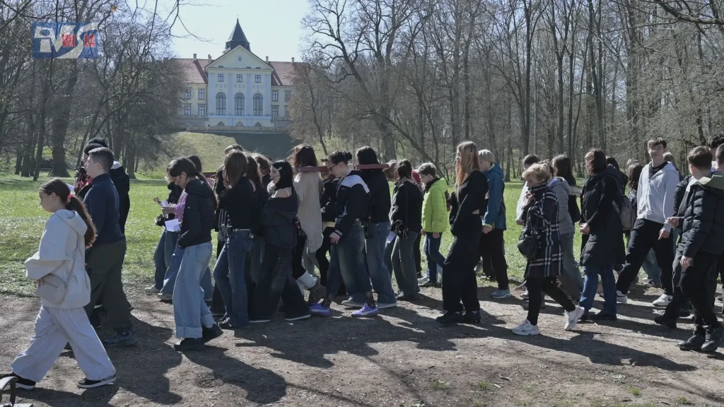 DROGA KRZYŻOWA W PARKU DZIKOWSKIM (3)