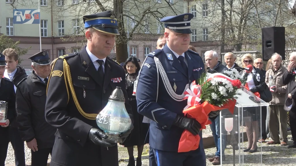 DZIEŃ PAMIĘCI OFIAR ZBRODNI KATYŃSKIEJ 1940 9 Dzień Pamięci Ofiar Zbrodni Katyńskiej 1940 (5)