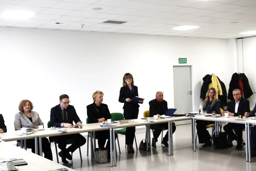 Posiedzenie Komisji Rozwoju Regionalnego Sejmiku Województwa Podkarpackiego w Parku Technologicznym 1 POSIEDZENIE KOMISJI ROZWOJU REGIONALNEGO - 2