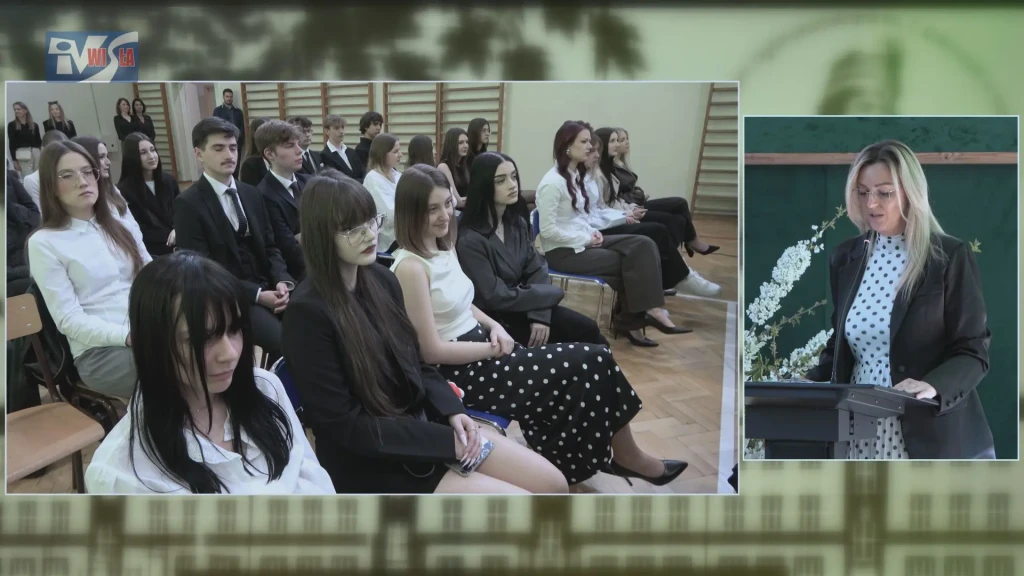 POŻEGNANIE MATURZYSTÓW W II LO W SANDOMIERZU (4)