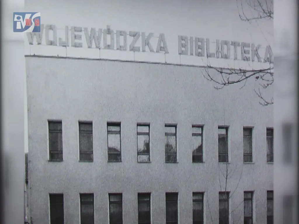 60 lat Miejskiej Biblioteki Publicznej w Tarnobrzegu - prod. 2006 5 60 lat MBP - 2006 rok (6)