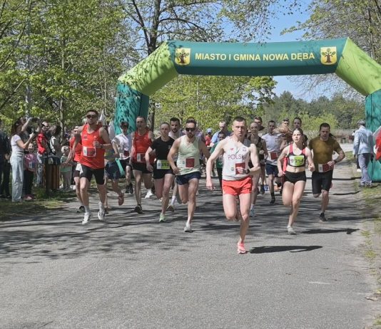 BIEGI KONSTYTUCJI 3 MAJA – W NOWEJ DĘBIE ŚWIĘTOWALI NA SPORTOWO