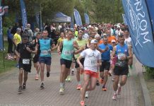 ZACIĘTA RYWALIZACJA NA TRASACH – SANDOMIERSKIE BIEGI KWITNĄCYCH SADÓW