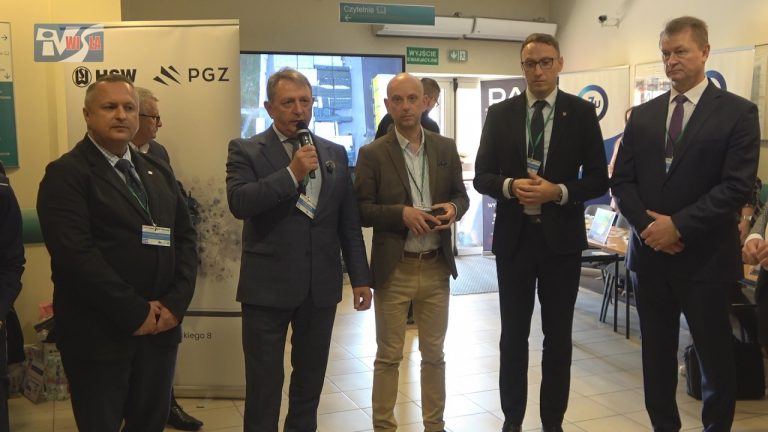 BOGATA OFERTA I DUŻE ZAINTERESOWANIE – TARGI PRACY, NAUKI I EDUKACJI W TARNOBRZEGU