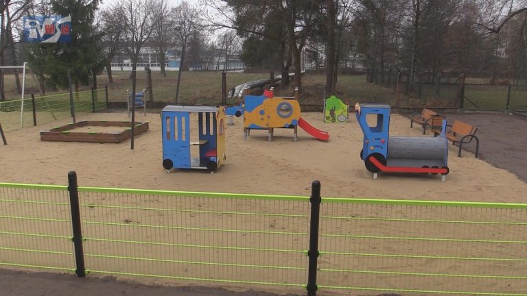 GMINA GRĘBÓW Z DOFINANSOWANIEM – PRZY ŻŁOBKU W JAMNICY POWSTANIE PLAC ZABAW