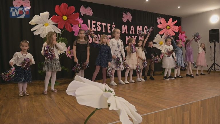 SEZON W GMINIE GRĘBÓW ROZPOCZĘTY – W ZAPOLEDNIKU ŚWIĘTOWANO DZIEŃ MAMY