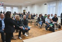 EMOCJE NA SPOTKANIU W STALACH – CZY W SĄSIEDZTWIE STACJI UZDATNIANIA WODY POWSTANIE ASFALTOWNIA?