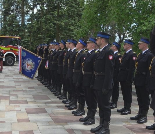 BOGU NA CHWAŁĘ, LUDZIOM NA RATUNEK – UROCZYSTY DZIEŃ STRAŻAKA W BARANOWIE SANDOMIERSKIM