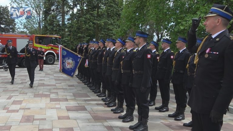 BOGU NA CHWAŁĘ, LUDZIOM NA RATUNEK – UROCZYSTY DZIEŃ STRAŻAKA W BARANOWIE SANDOMIERSKIM
