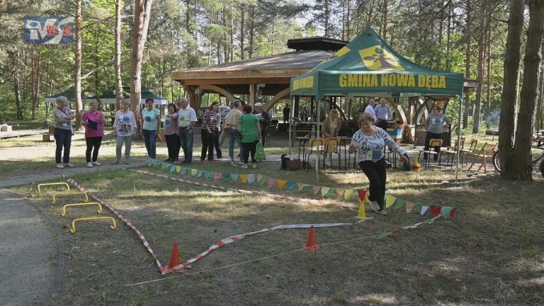 ŚWIĘTO AKTYWNYCH SENIORÓW – KOLEJNA EDYCJA SENIORIADY W NOWEJ DĘBIE