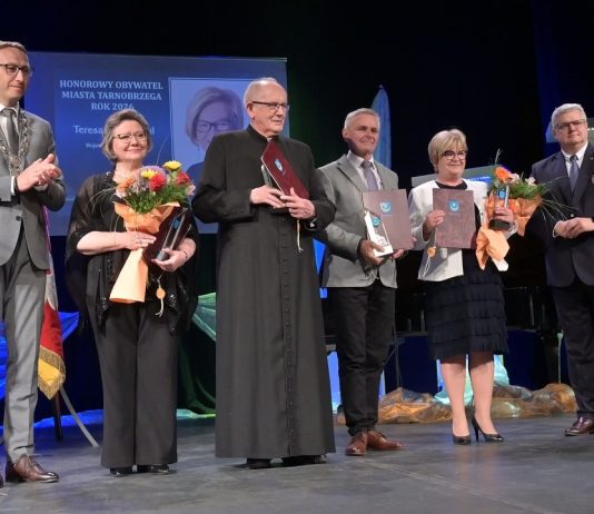 NAGRODZENI W URODZINY MIASTA – UROCZYSTA SESJA RADY MIASTA TARNOBRZEGA