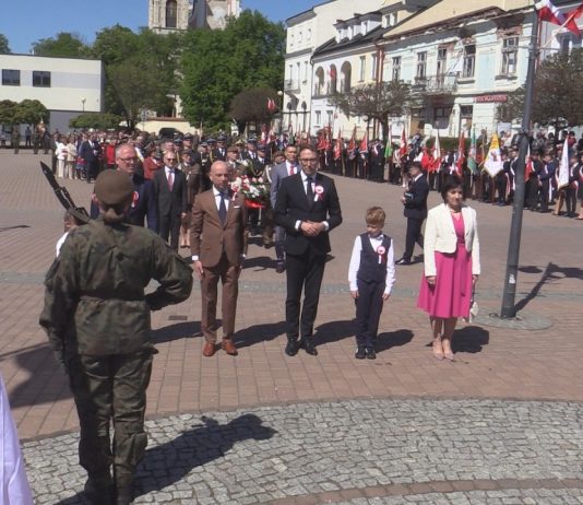 NARODOWE ŚWIĘTO 3 MAJA – TARNOBRZEG UPAMIĘTNIŁ TWÓRCÓW KONSTYTUCJI