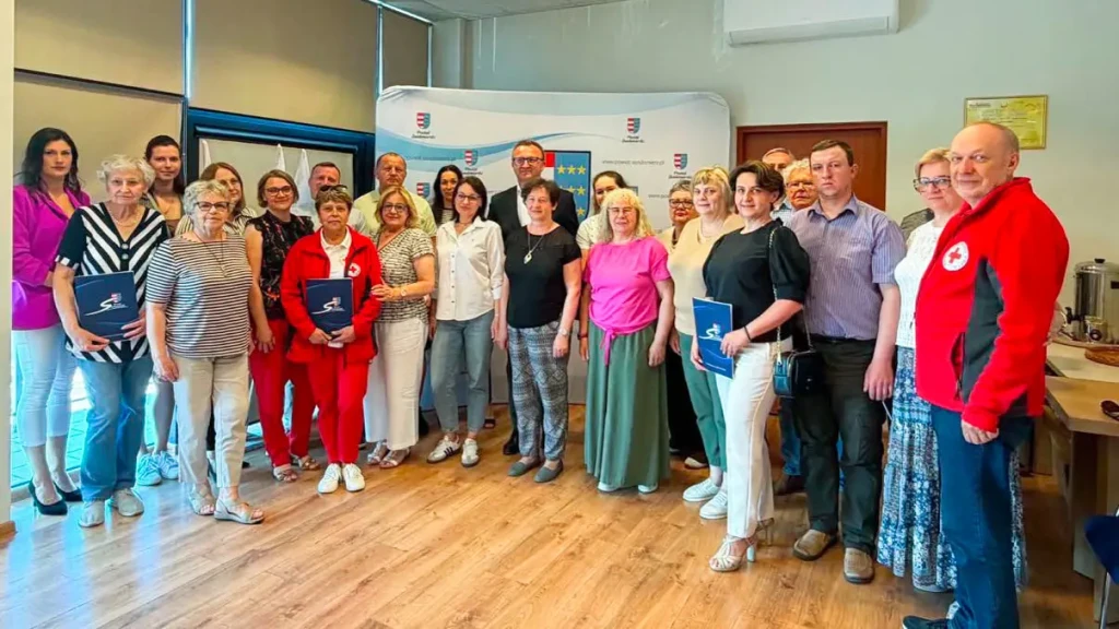 POWIAT SANDOMIERSKI - REALIZACJA ZADAŃ PUBLICZNYCH 10 POWIAT SANDOMIERSKI (1)