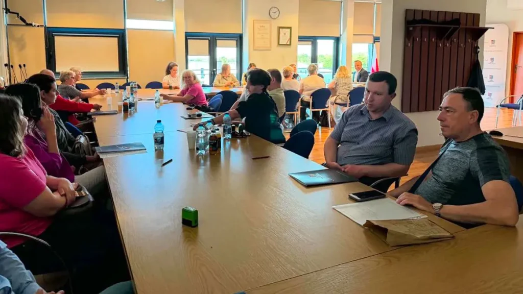 POWIAT SANDOMIERSKI - REALIZACJA ZADAŃ PUBLICZNYCH 6 POWIAT SANDOMIERSKI (4)