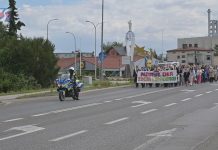 PRZESZLI ULICAMI TARNOBRZEGA – MARSZ DLA ŻYCIA I RODZINY