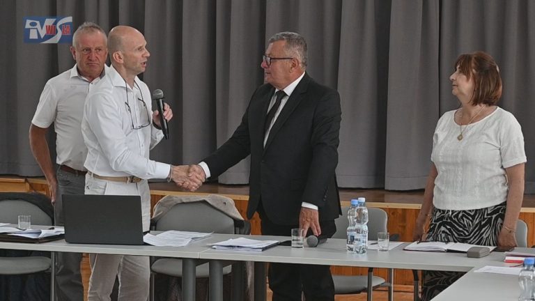 RADA GMINY GRĘBÓW JEDNOGŁOŚNA – WÓJT Z WOTUM ZAUFANIA I ABSOLUTORIUM