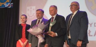 UROCZYSTA SESJA Z WYRÓŻNIENIAMI – SAMORZĄDOWE ŚWIĘTO W GORZYCACH