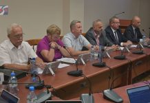 SPOKOJNA SESJA W STAROSTWIE POWIATOWYM – ZARZĄD POWIATU TARNOBRZESKIEGO Z WOTUM ZAUFANIA I ABSOLUTORIUM